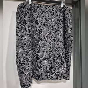 Like New! Vintage Talbots Woman Embroidered Skirt